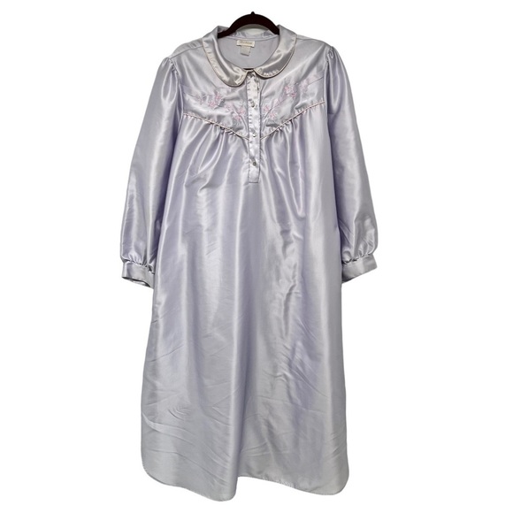 Vintage Other - Vintage Barbizon Lavender Satin Long Sleeve Modest Full Length Nightgown 1X